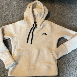 NEW! The North Face Sherpa hoodie M-Brand New!